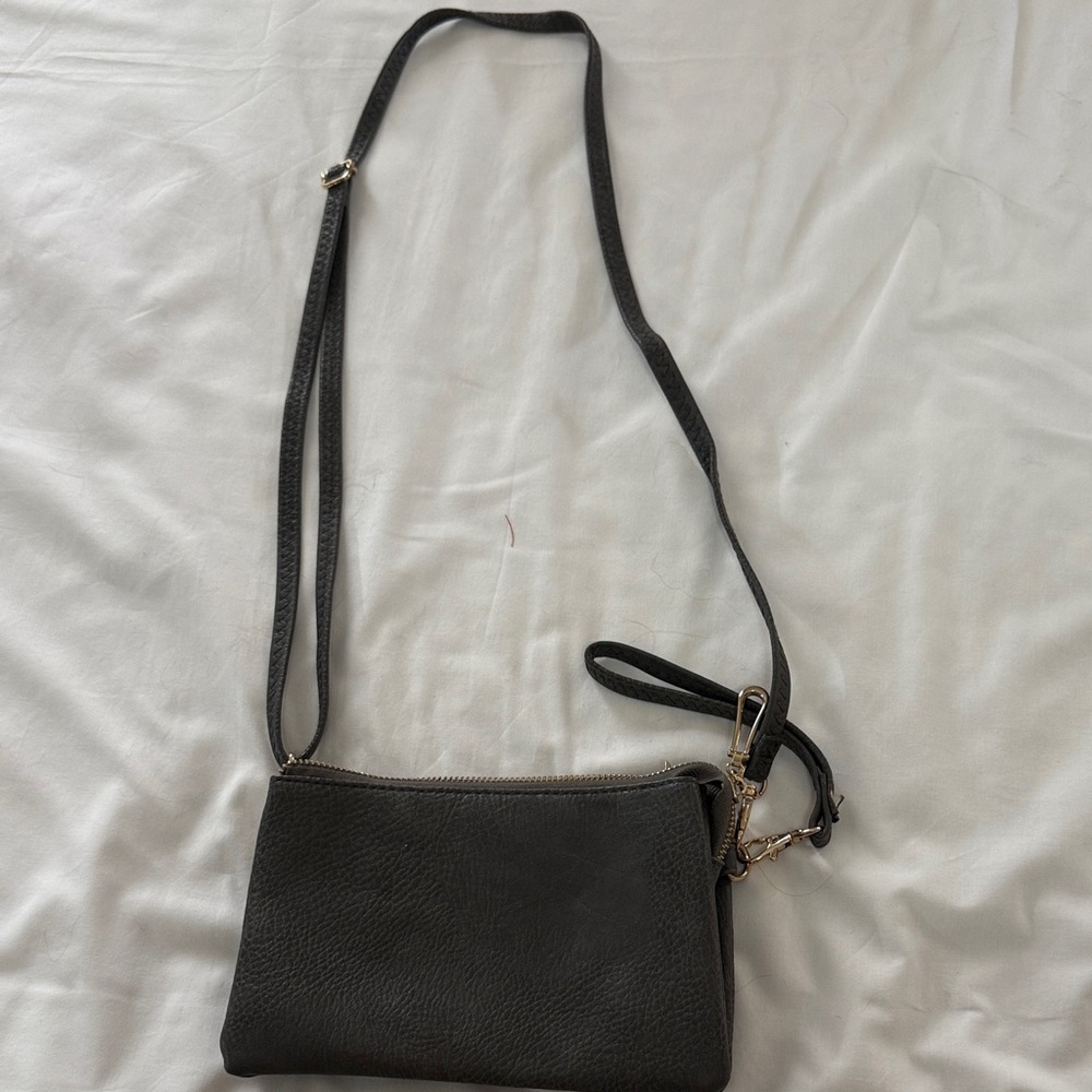 Elegant Black Leather Crossbody Bag